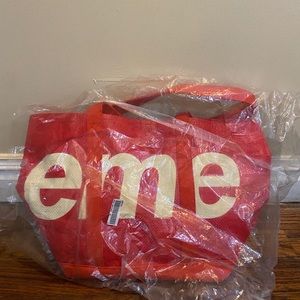 Supreme red Tote bag